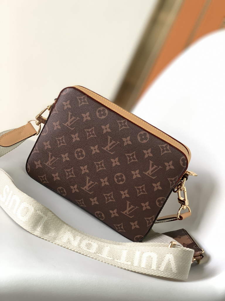 Louis Vuitton M45965 Trio Messenger Monogram Canvas