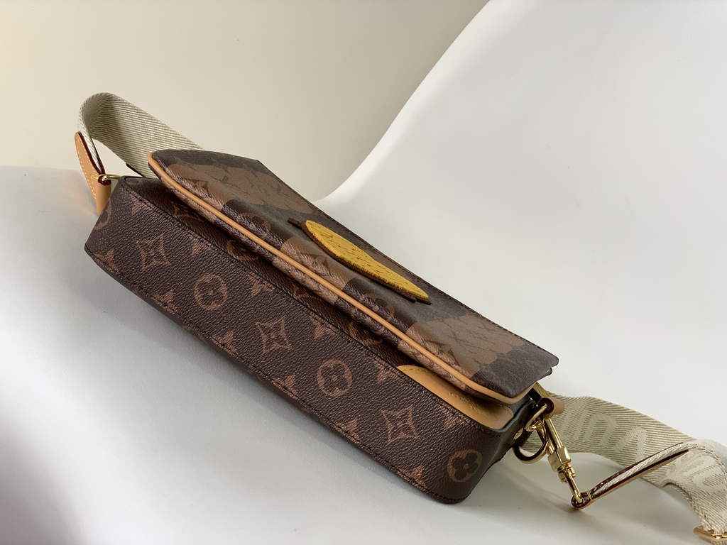 Louis Vuitton M45965 Trio Messenger Monogram Canvas