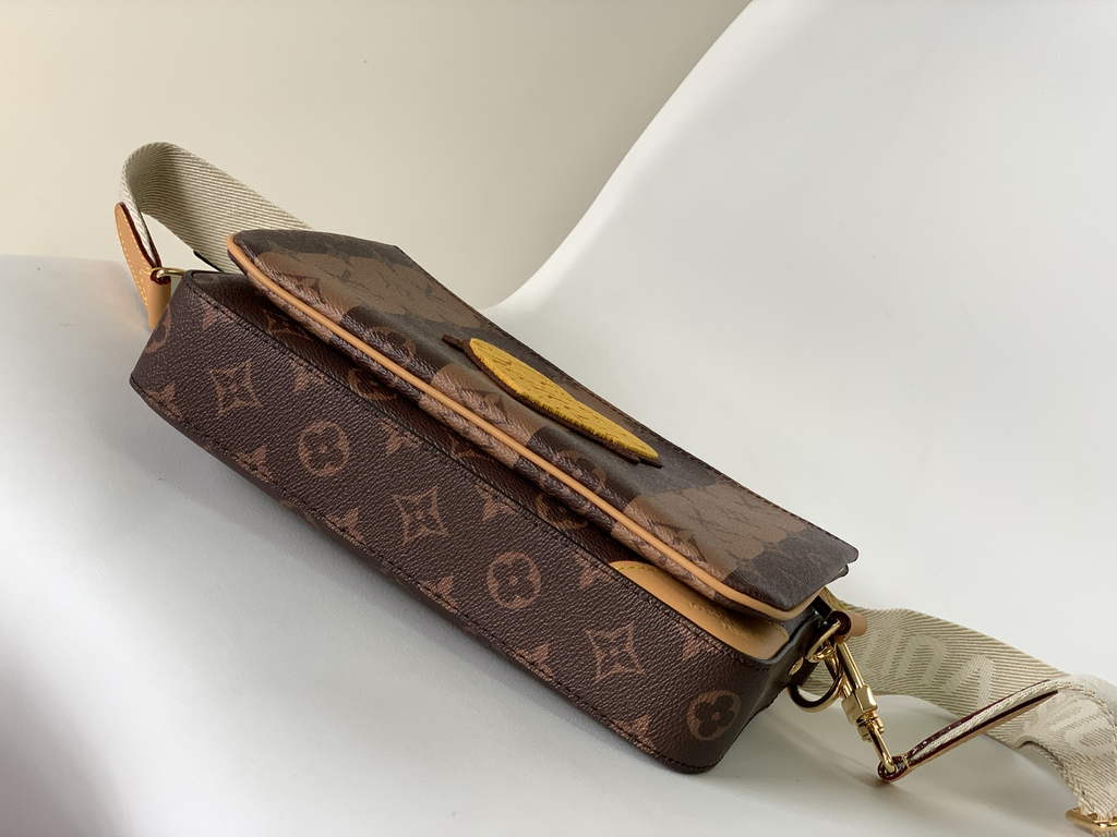 Louis Vuitton M45965 Trio Messenger Monogram Canvas