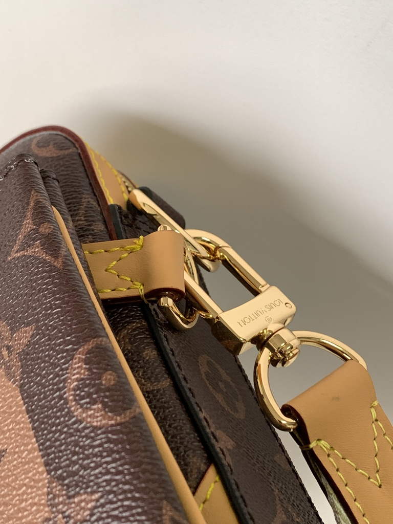 Louis Vuitton M45965 Trio Messenger Monogram Canvas