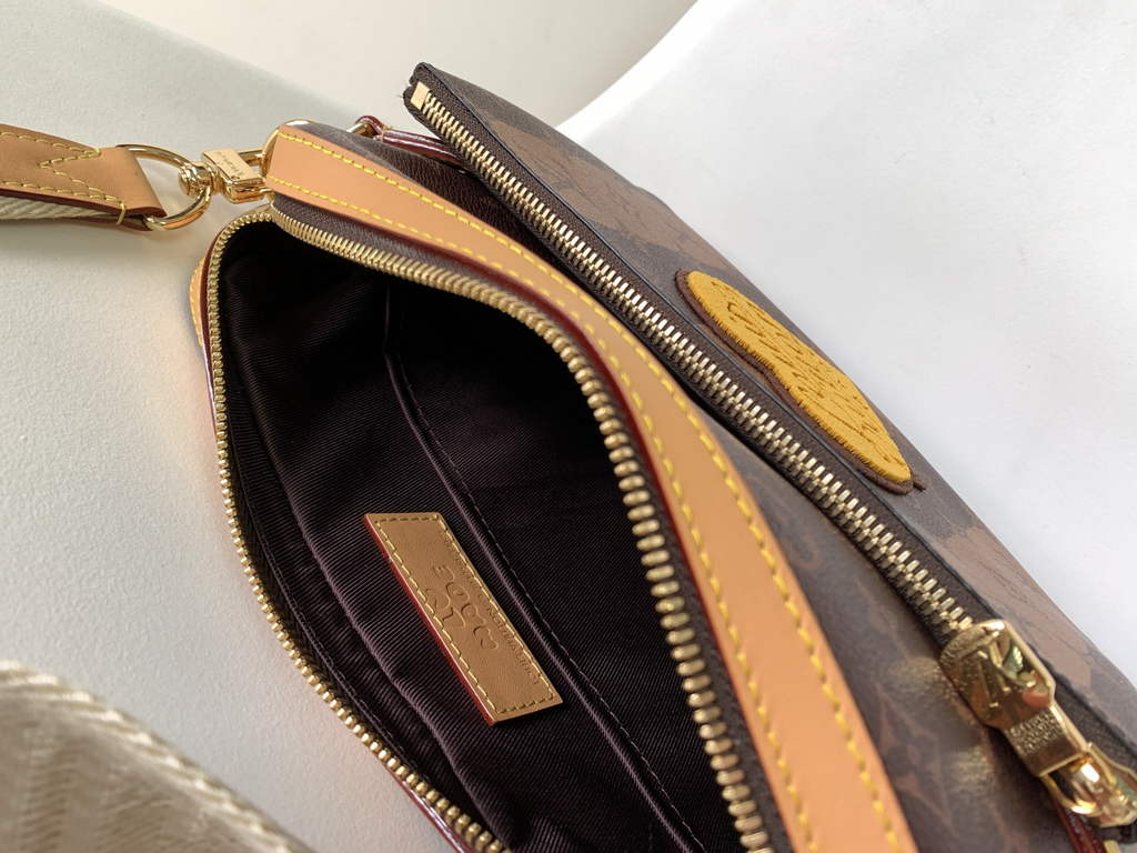Louis Vuitton M45965 Trio Messenger Monogram Canvas
