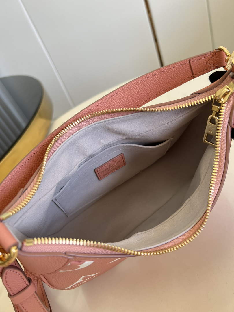 Louis Vuitton M46091 Bagatelle BB Shoulder Bag Leather Pink - 24 x 18 x 7 cm / Pink - View 8