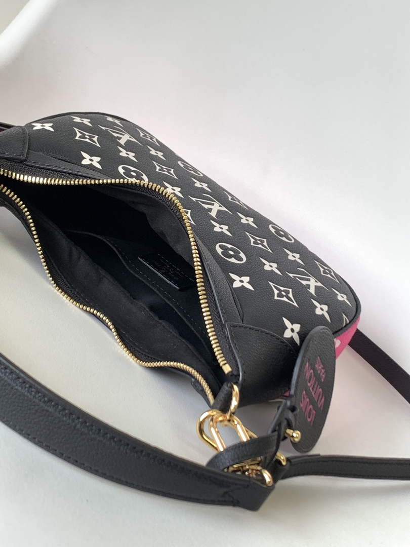 Louis Vuitton M46091 Bagatelle BB Shoulder Bag Leather Black - 24 x 18 x 7 cm / Black - View 8