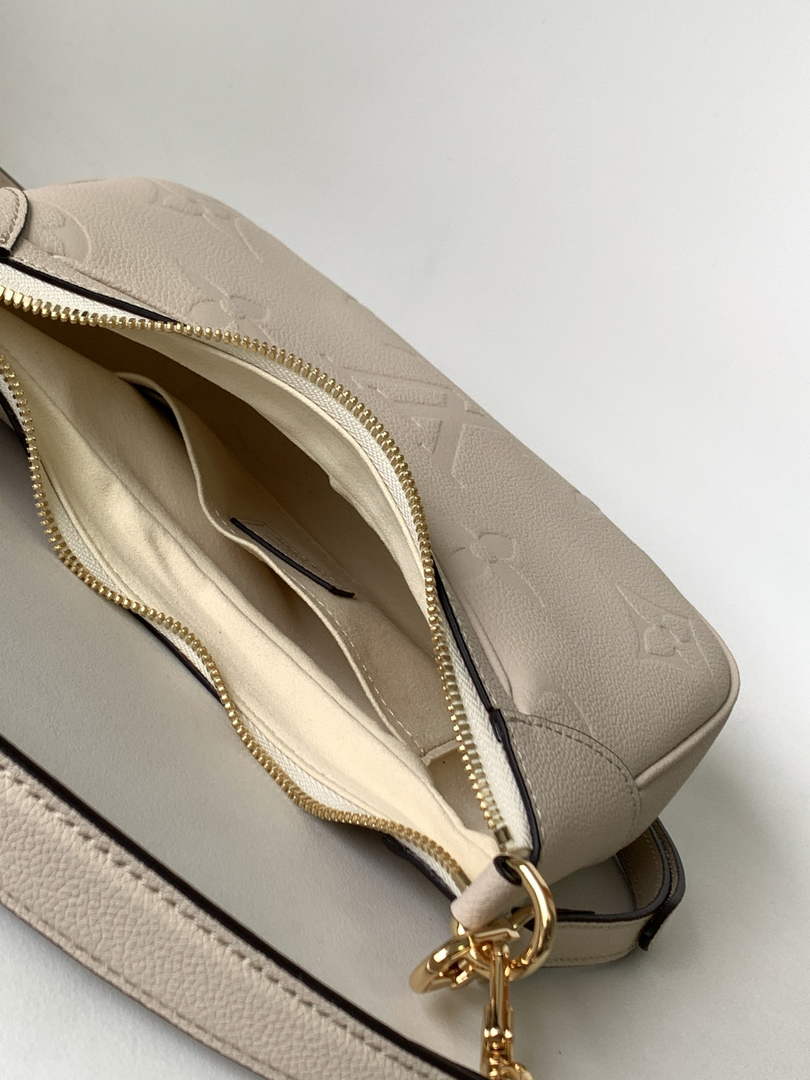 Louis Vuitton M46099 Bagatelle BB Shoulder Bag Leather Beige - 24 x 18 x 7 cm / Beige - View 8