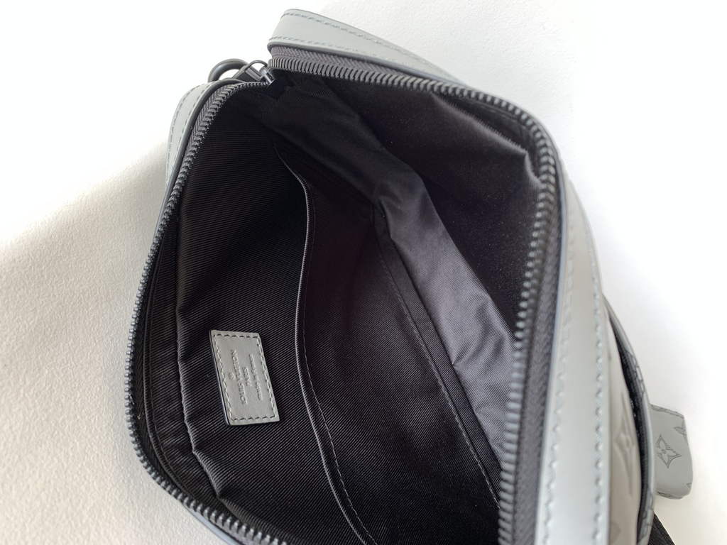Louis Vuitton M46104 Duo Messenger Monogram Shadow Leather gray