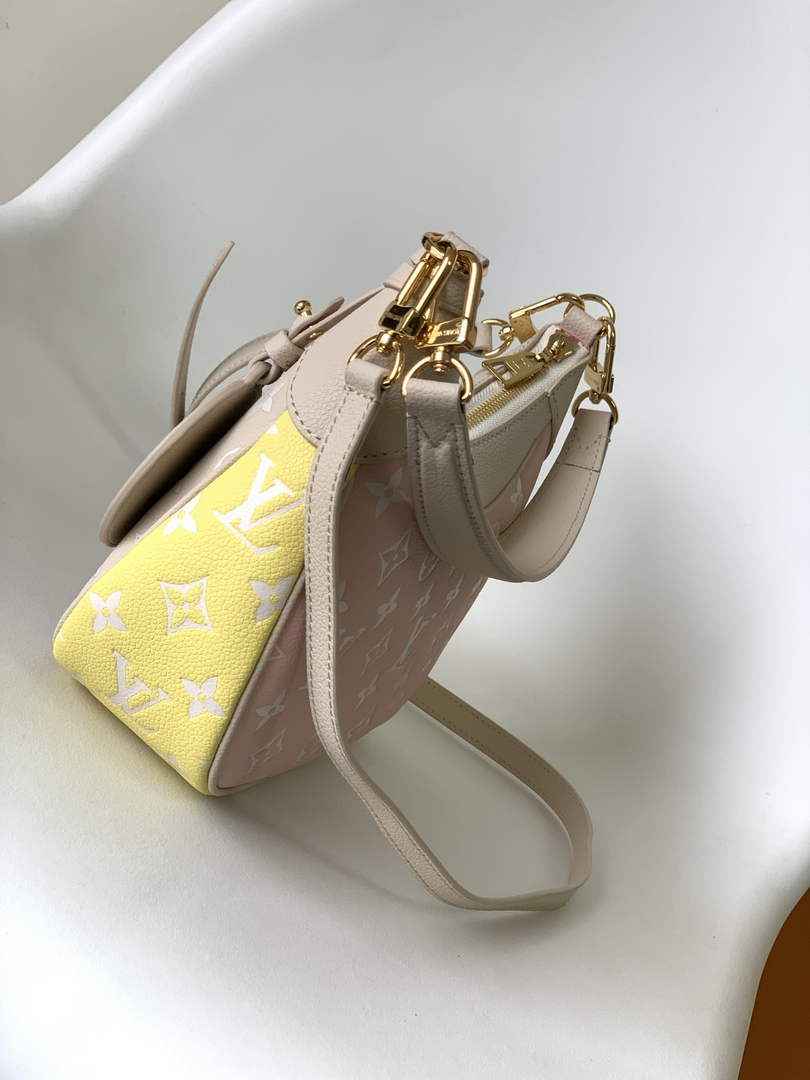 Louis Vuitton M46113 Bagatelle BB Shoulder Bag Leather Pink