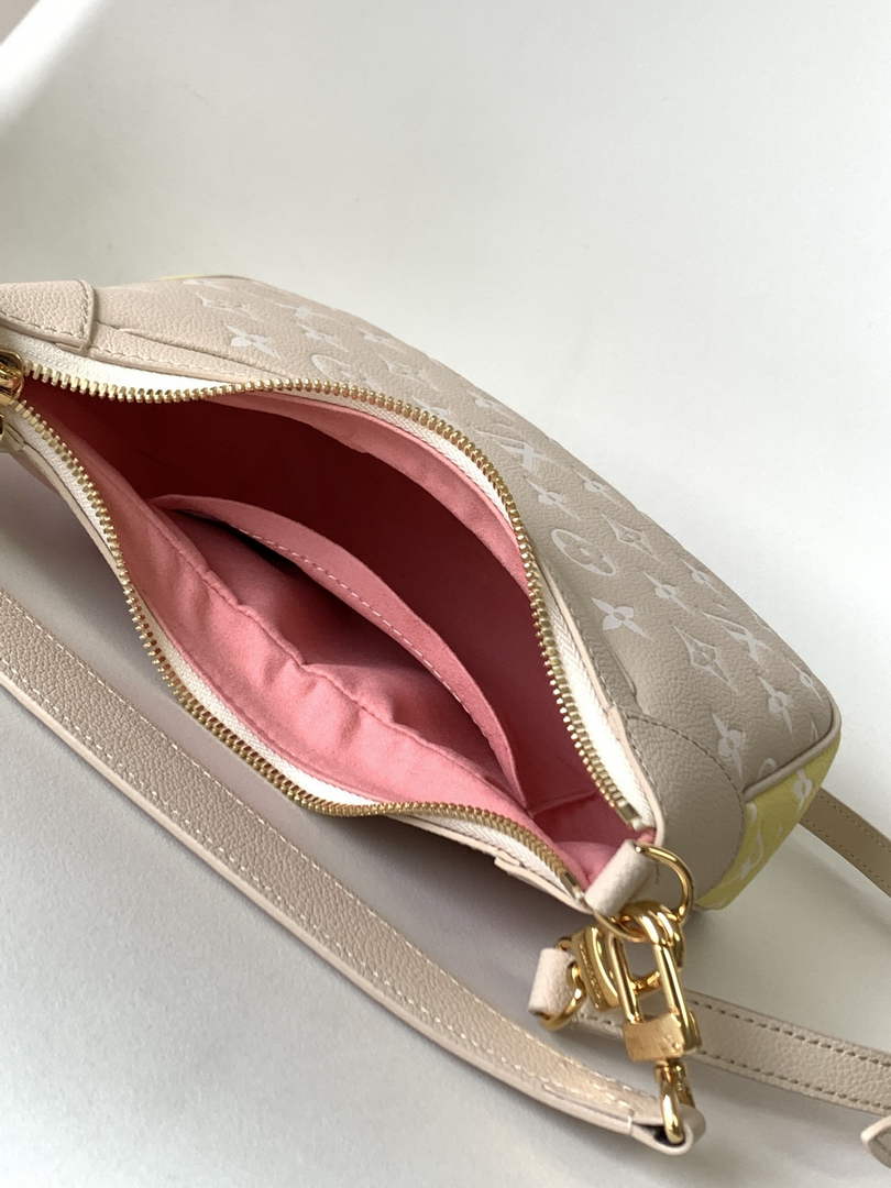 Louis Vuitton M46113 Bagatelle BB Shoulder Bag Leather Pink - 24 x 18 x 7 cm / Pink - View 8