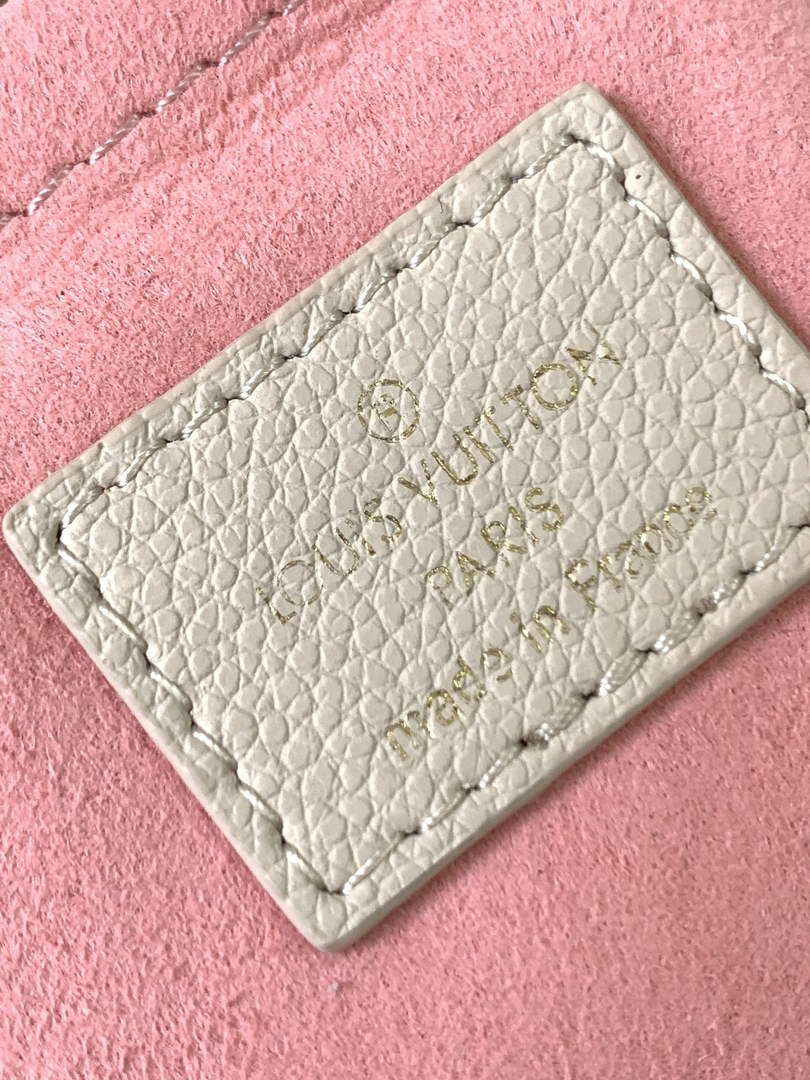 Louis Vuitton M46113 Bagatelle BB Shoulder Bag Leather Pink - 24 x 18 x 7 cm / Pink - View 9