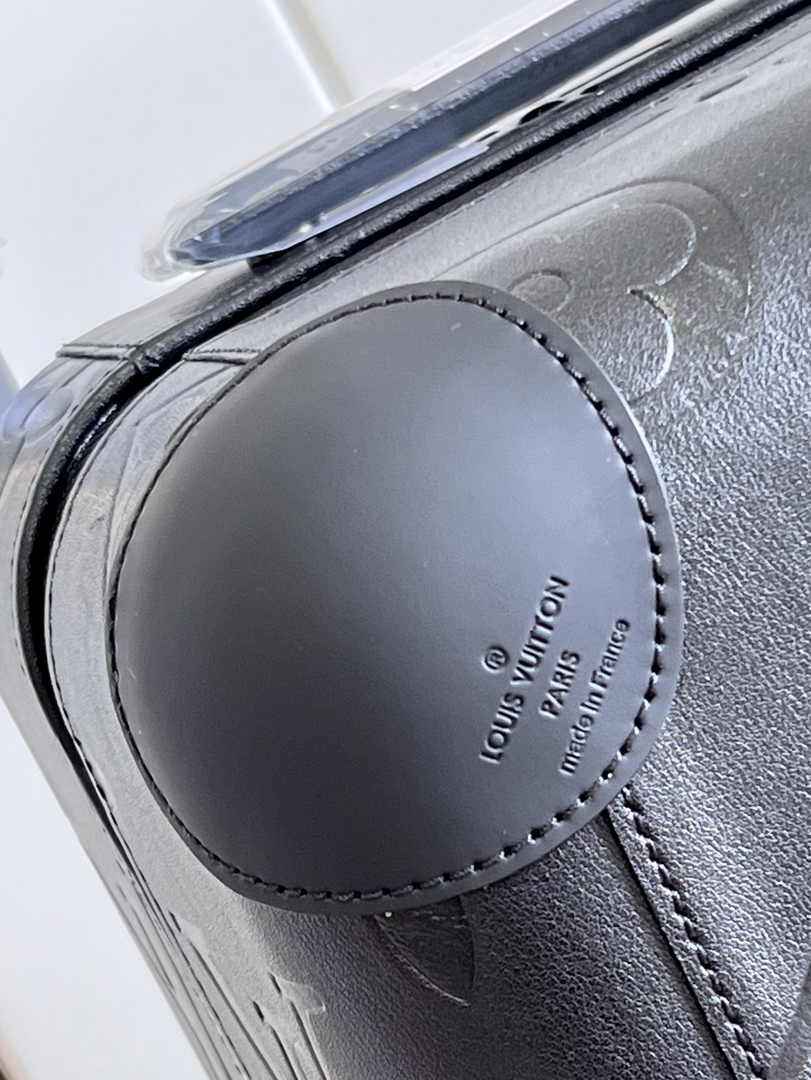 Louis Vuitton M46115 Horizon 55 Monogram Empreinte Leather
