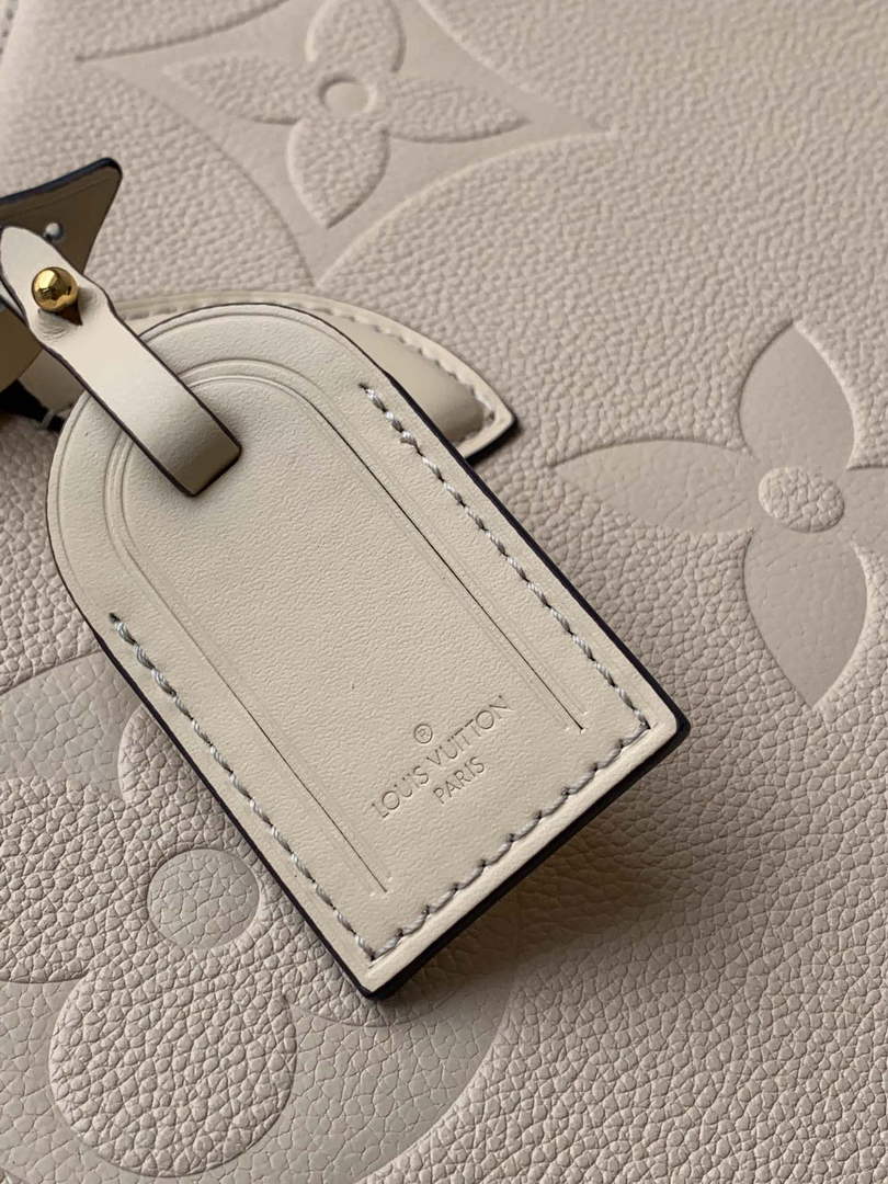 Louis Vuitton M46134 OnTheGo GM Tote Bag Leather Beige - Default Title - View 4