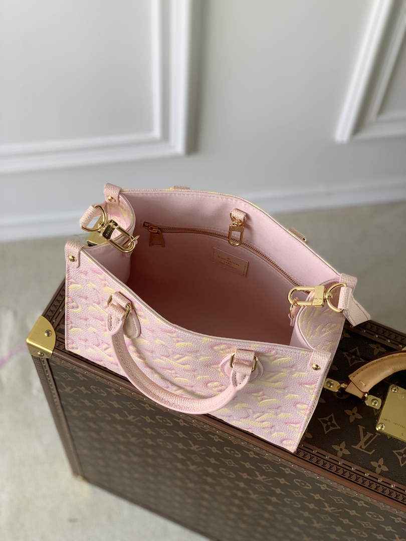 Louis Vuitton M46168 OnTheGo PM Tote Bag Pink - Default Title - View 4