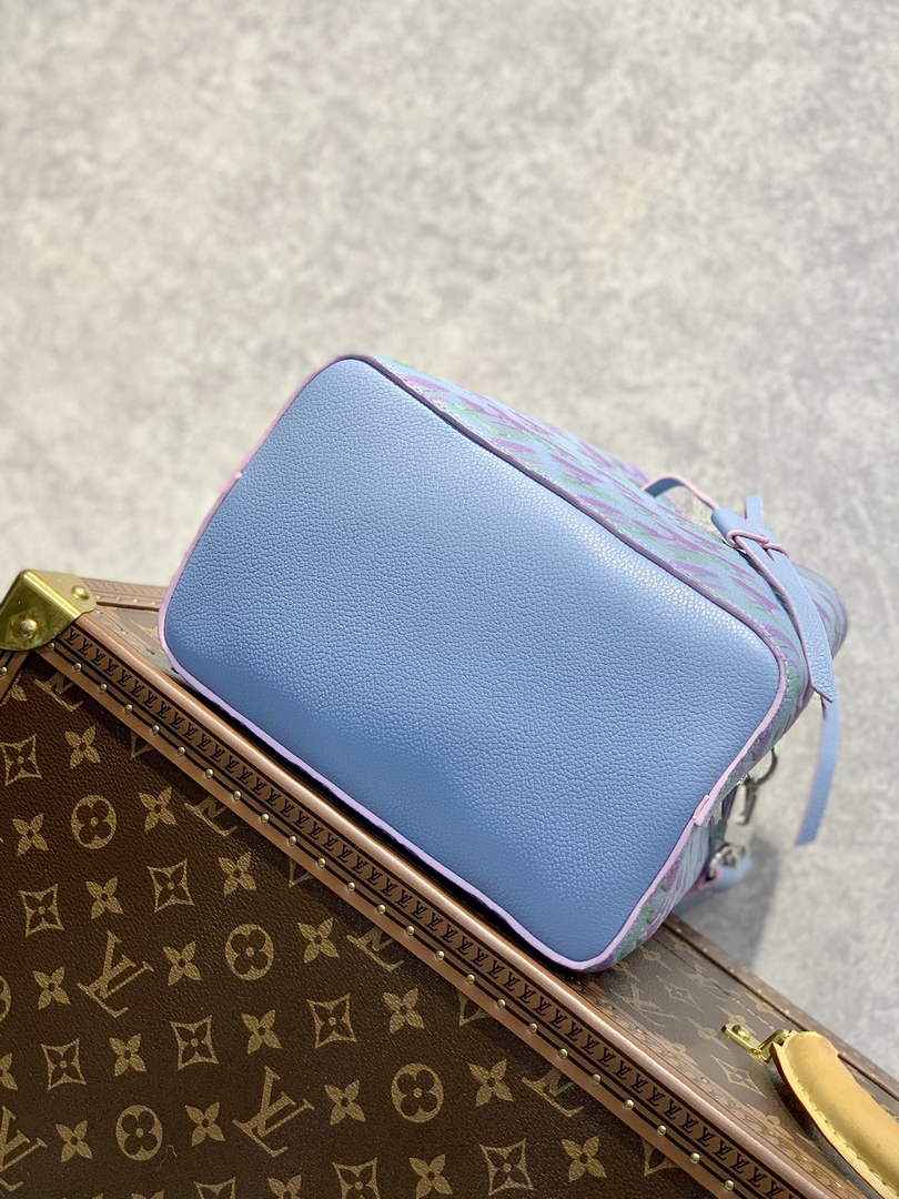 Louis Vuitton M46173 NeoNoé BB bucket Bag Monogram Purple