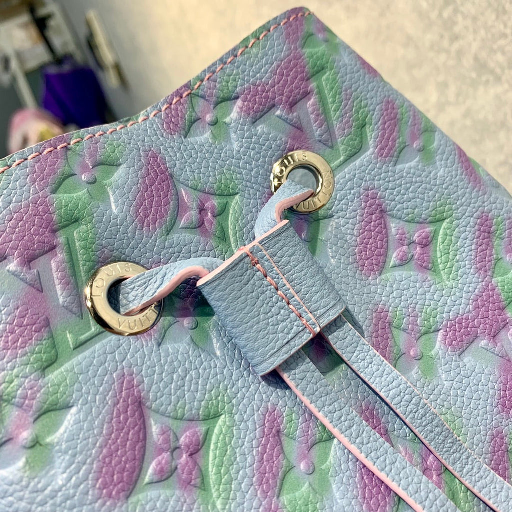 Louis Vuitton M46173 NeoNoé BB bucket Bag Monogram Purple - 20 x 20 x 13 cm / Monogram Purple - View 5
