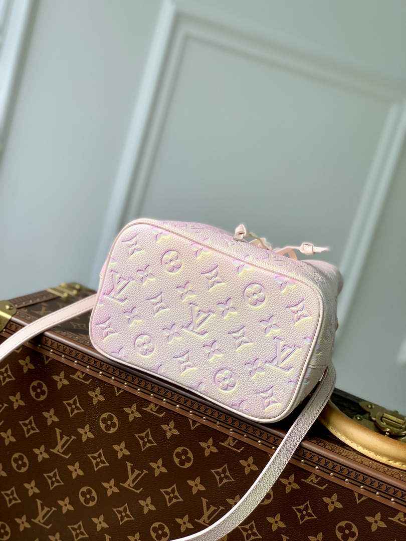 Louis Vuitton M46174 NeoNoé BB bucket Bag Monogram Pink