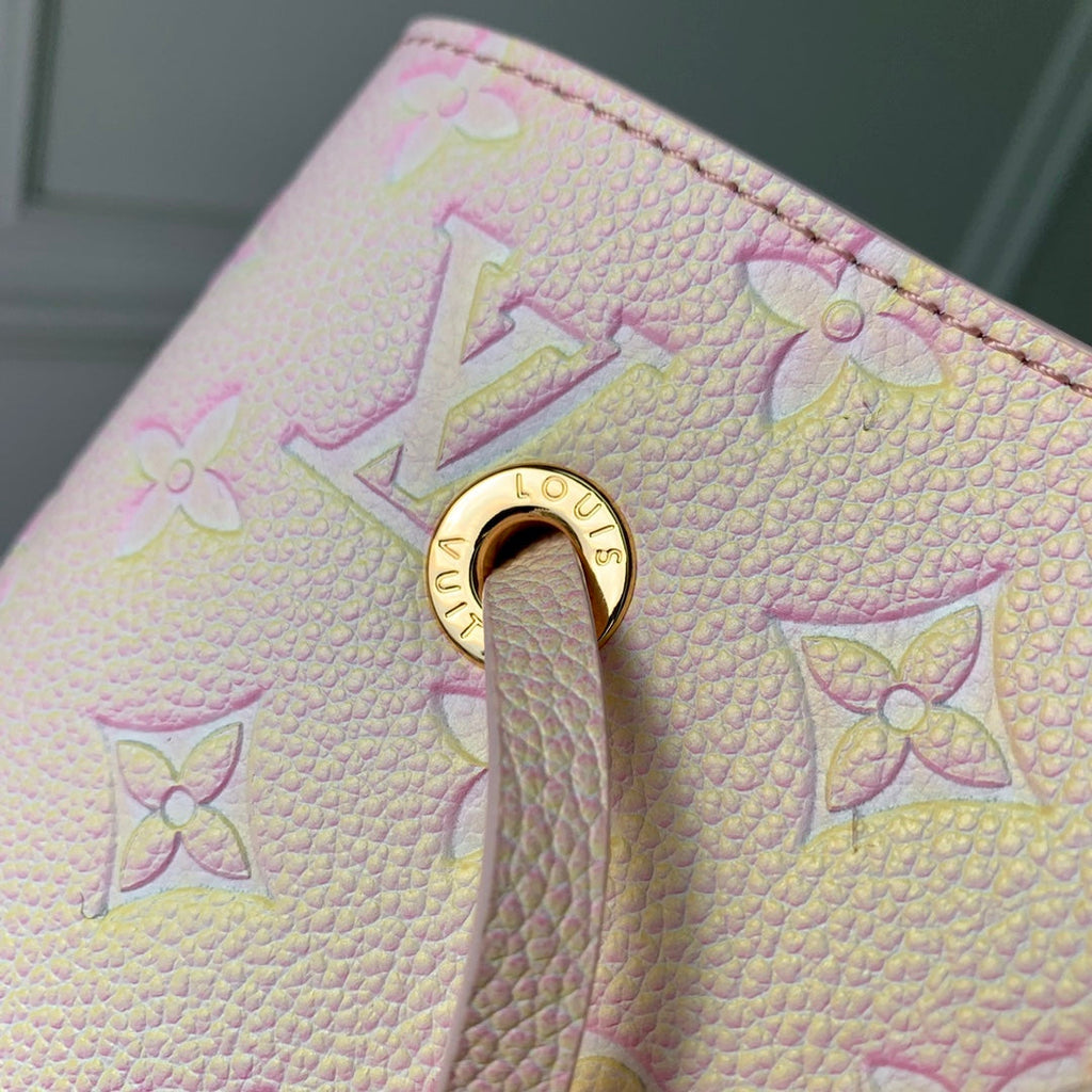 Louis Vuitton M46174 NeoNoé BB bucket Bag Monogram Pink - 20 x 20 x 13 cm / Monogram Pink - View 5