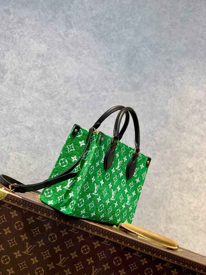 Louis Vuitton M46216 OnTheGo PM Tote Bag Green - Default Title - View 2