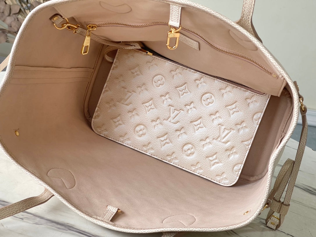 Louis Vuitton M46231 Neverfull MM Tote Bag Beige