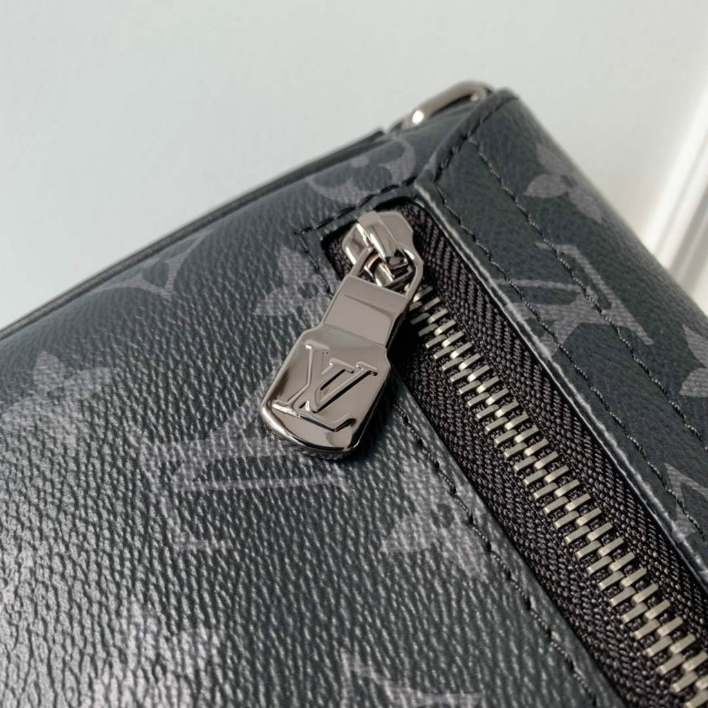 Louis Vuitton M46255 District PM Bag Monogram Eclipse Canvas