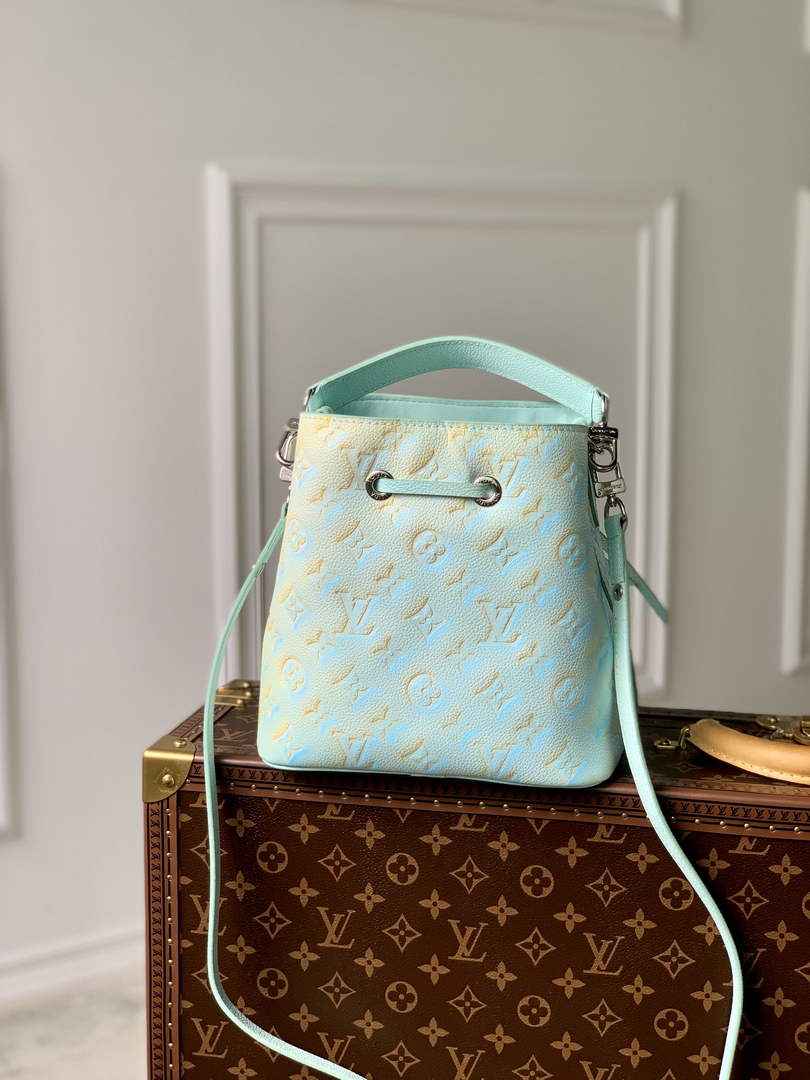 Louis Vuitton M46269 NeoNoé BB bucket Bag Monogram Green