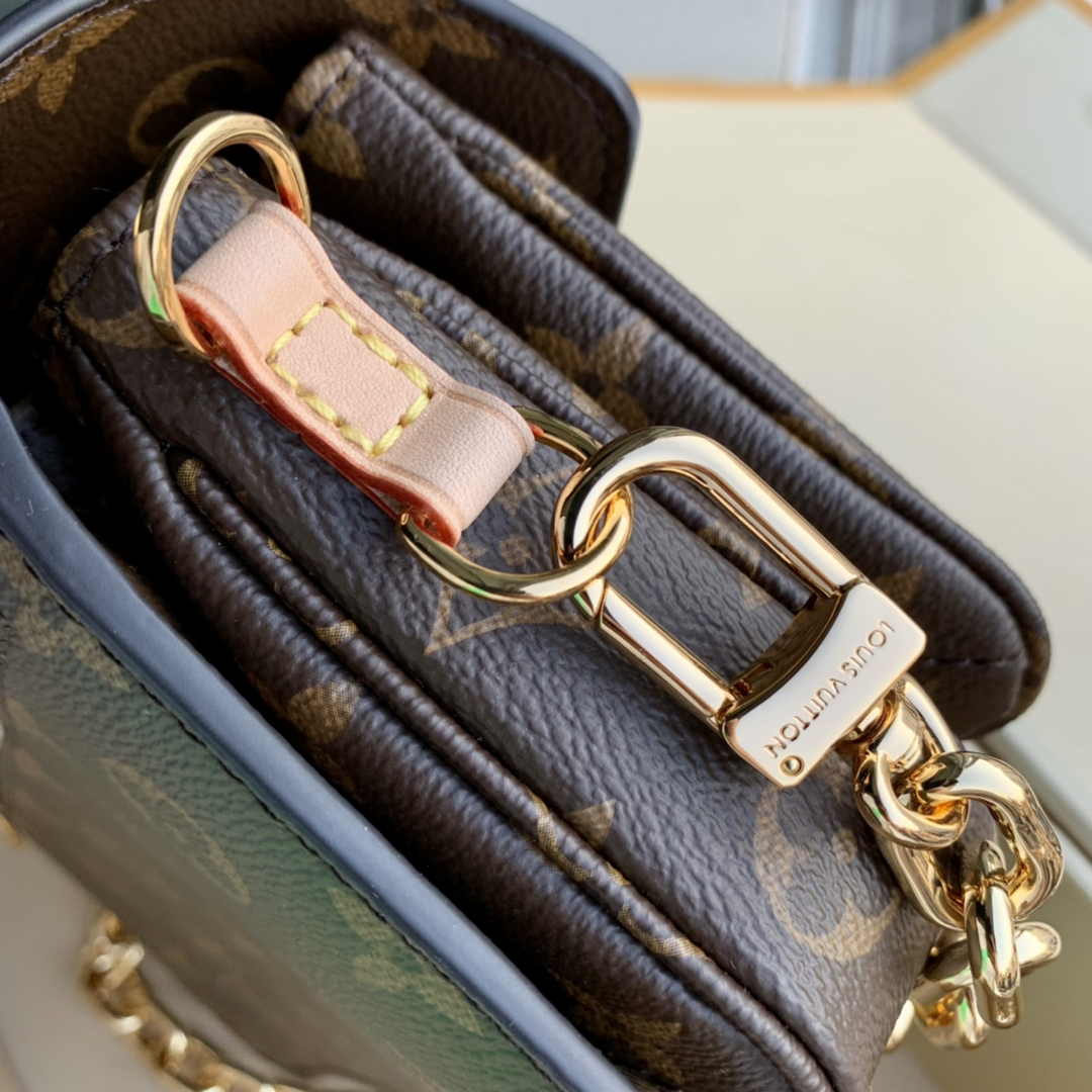 Louis Vuitton M46279 Pochette Métis East West Monogram Canvas - Default Title - View 7