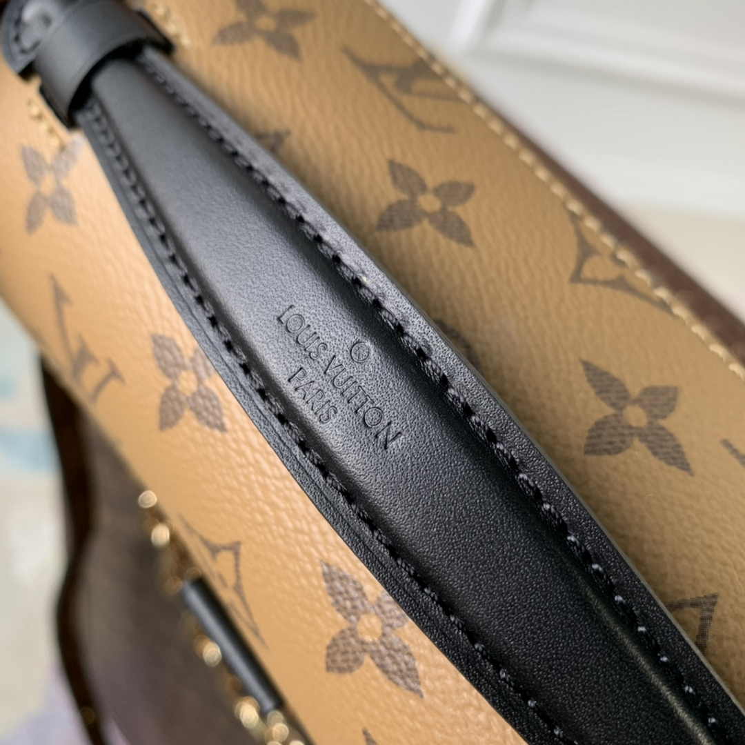 Louis Vuitton Pochette Métis East West M46279 Monogram Canvas - Default Title - View 6
