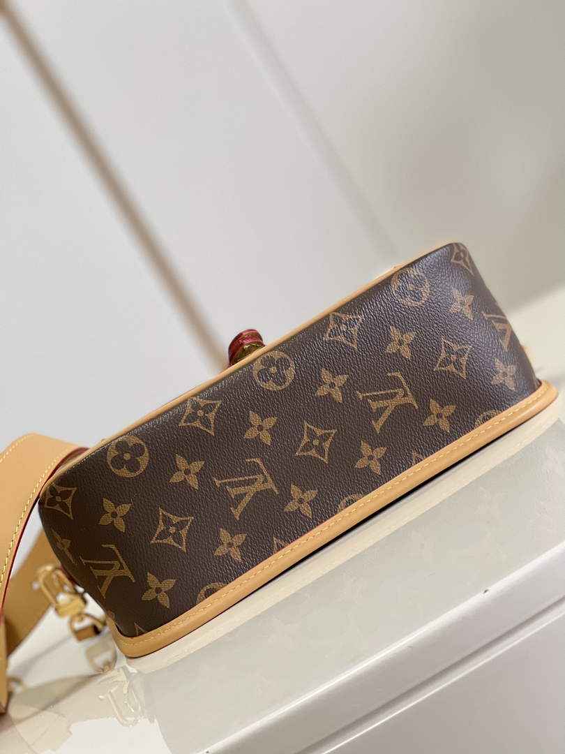 Louis Vuitton M46317 Diane Monogram Canvas