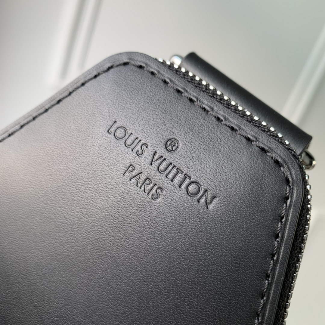 Louis Vuitton M46327 Avenue Slingbag Bag Monogram Canvas