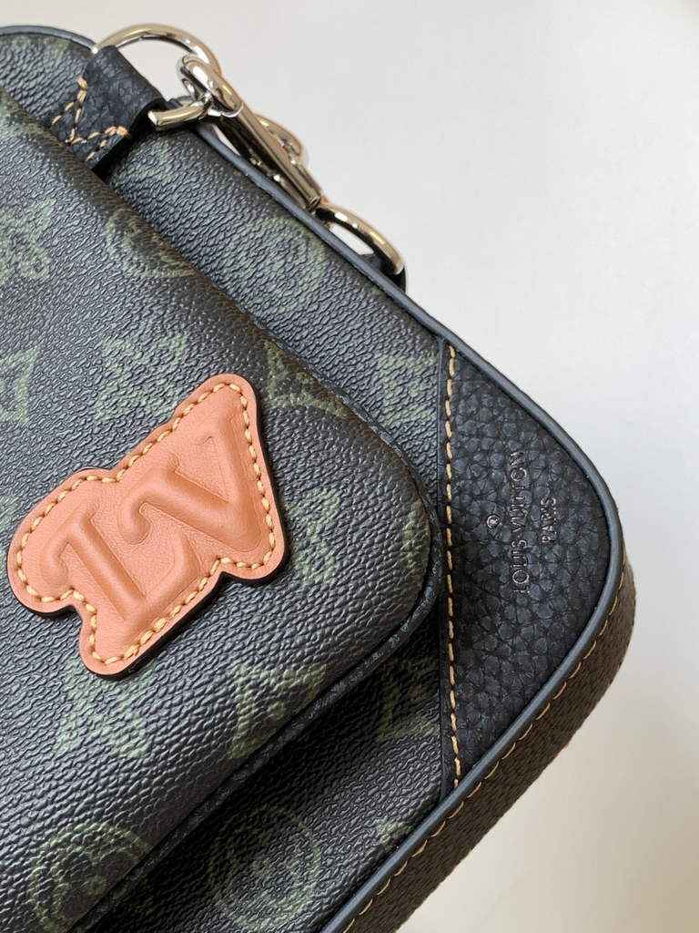 Louis Vuitton M46340 Trio Messenger Bag Monogram Other Canvas