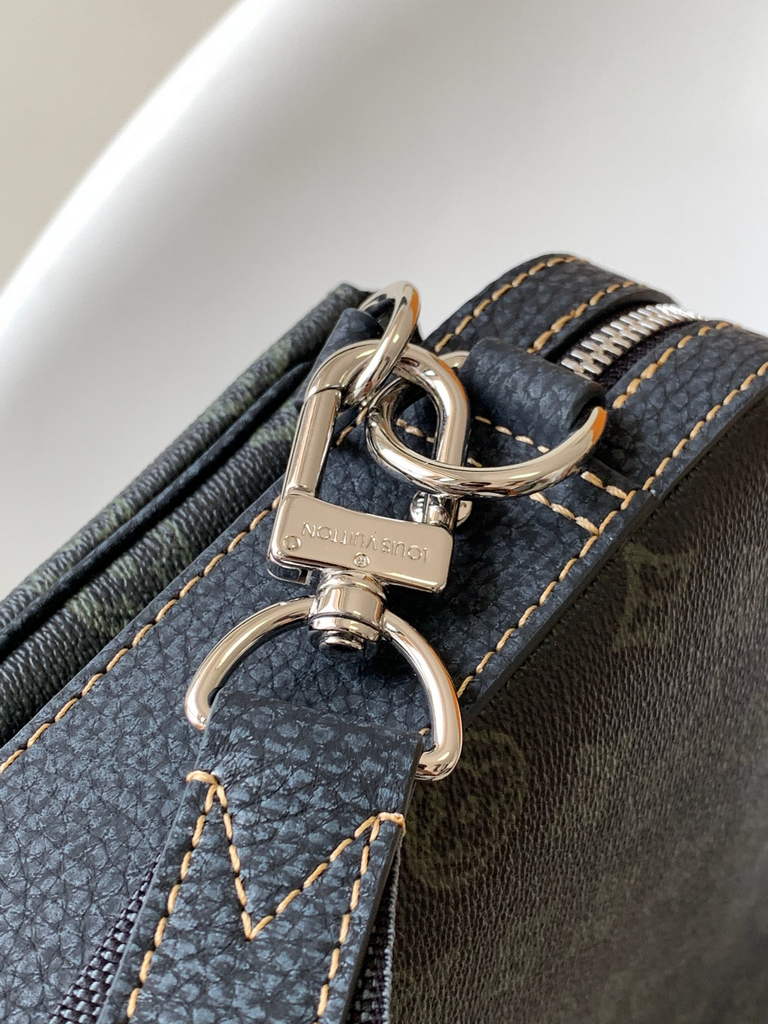 Louis Vuitton M46340 Trio Messenger Bag Monogram Other Canvas