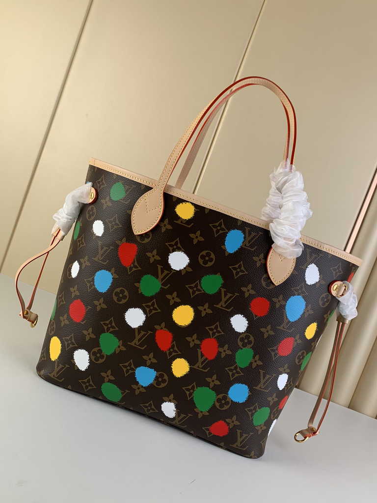 Louis Vuitton M46381 LV x YK Neverfull MM Bag Monogram