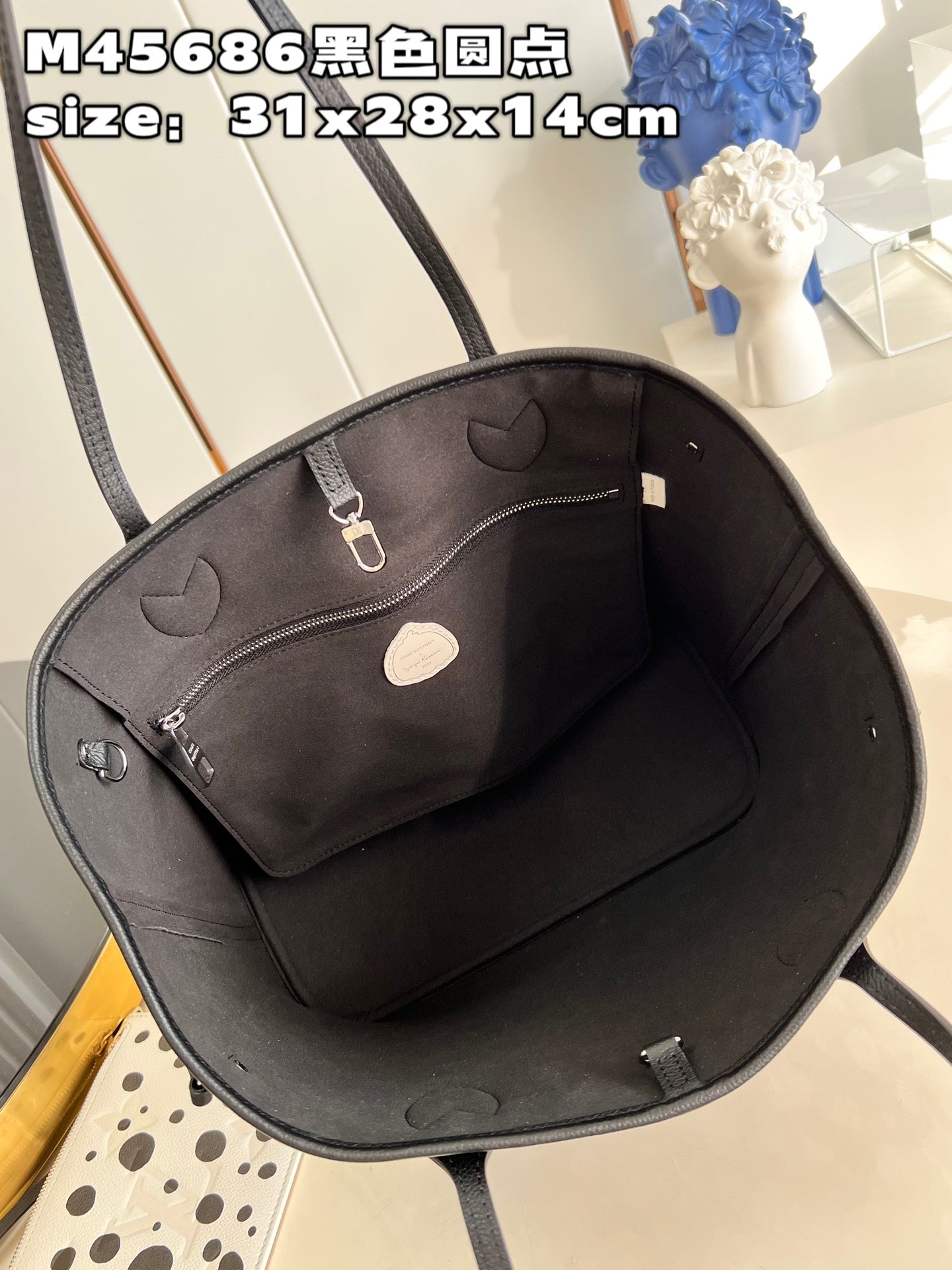 Louis Vuitton M46390 LV x YK Neverfull MM Bag Monogram Black