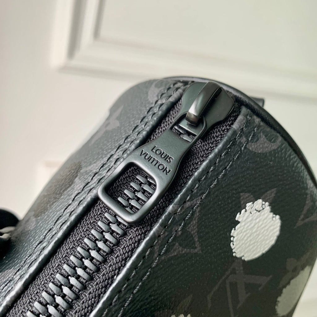 Louis Vuitton M46406 LV x YK Bandoulière Keepall 25 Monogram Eclipse Canvas