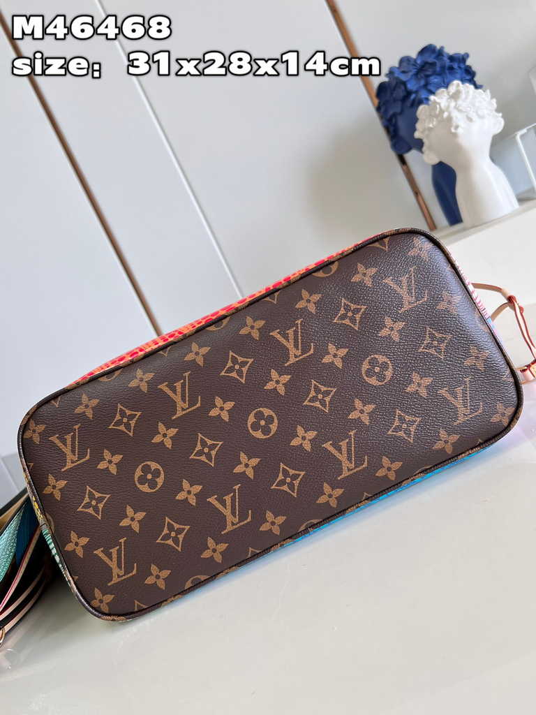 Louis Vuitton M46468 LV x YK Neverfull MM Bag Monogram