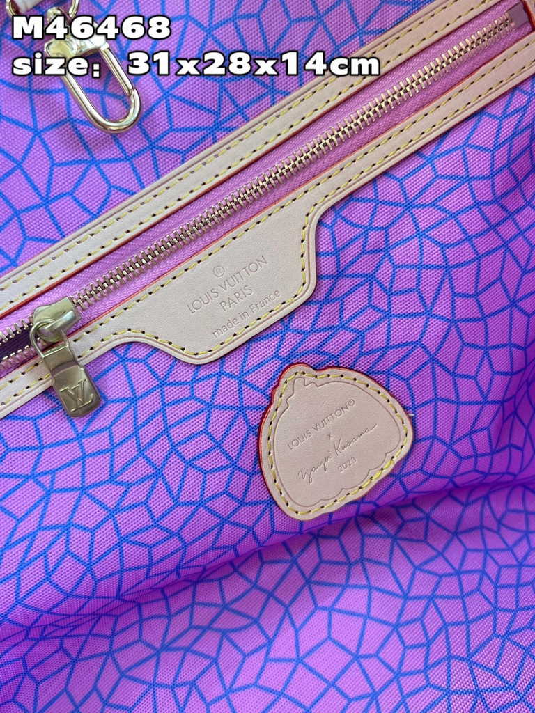 Louis Vuitton M46468 LV x YK Neverfull MM Bag Monogram
