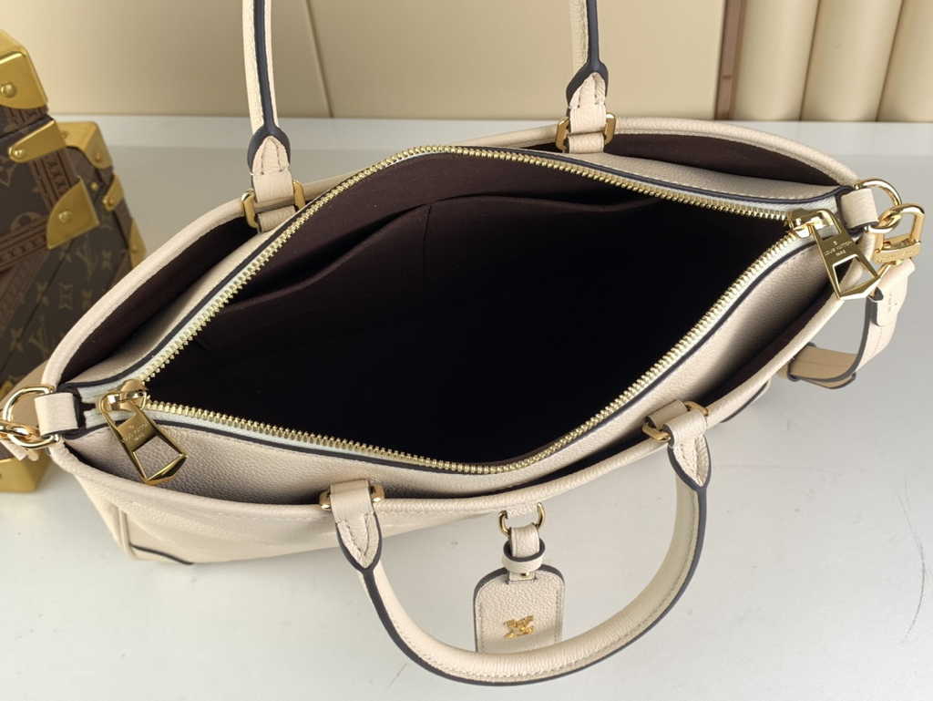Louis Vuitton M46487 Trianon MM Bag Monogram Leather Beige - Default Title - View 7