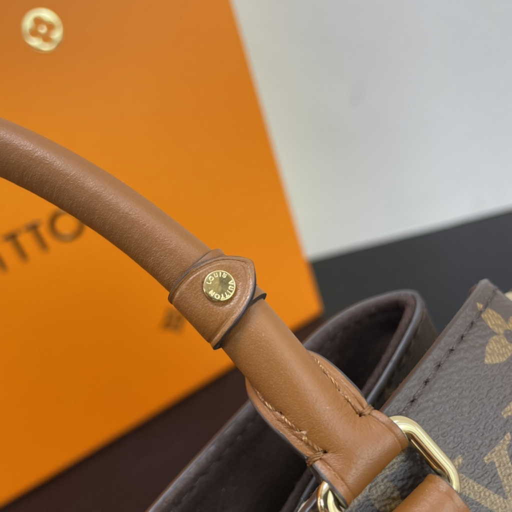 Louis Vuitton M46495 Opéra BB Tote Bag Monogram - Default Title - View 7