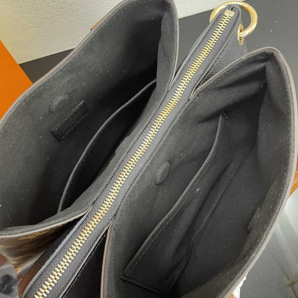 Louis Vuitton M46507 Opéra BB Tote Bag Monogram - Default Title - View 9