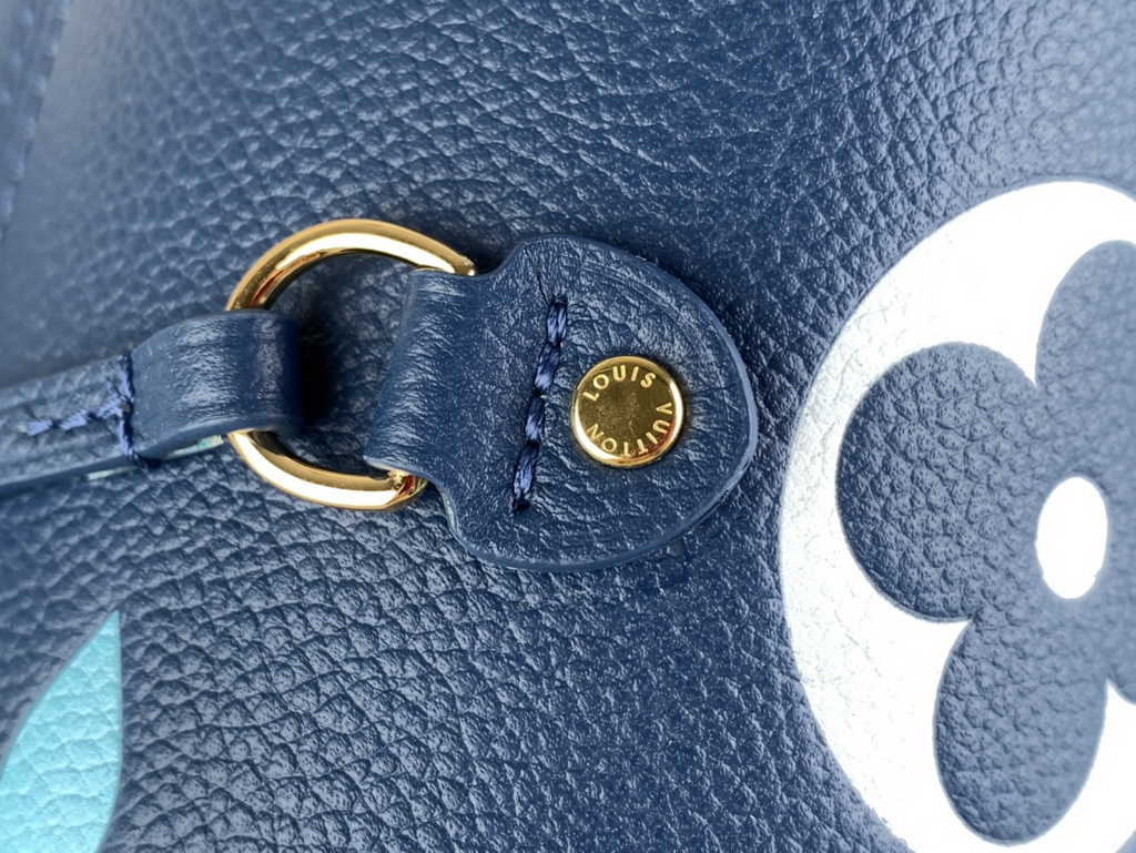 Louis Vuitton M46514 Neverfull MM Monogram Empreinte Leather Blue