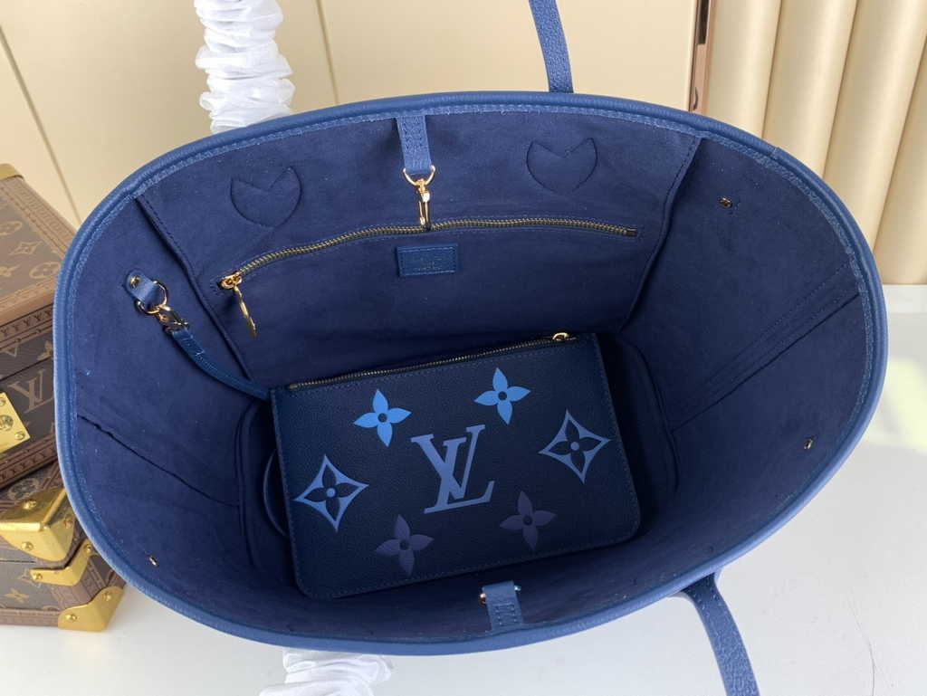 Louis Vuitton M46514 Neverfull MM Monogram Empreinte Leather Blue