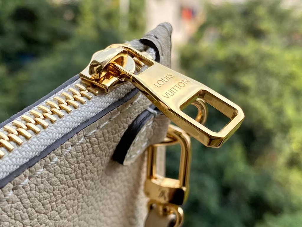 Louis Vuitton M46676 Braided Neverfull MM Bag Embossed cowhide leather
