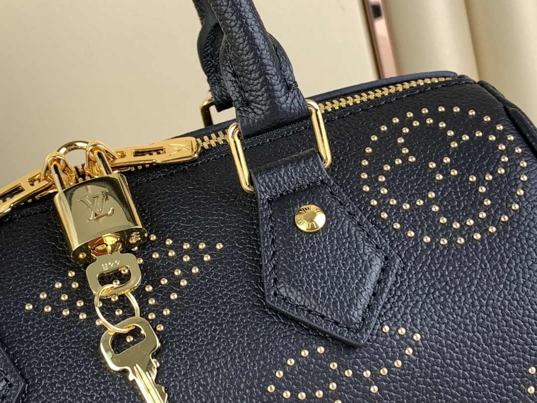 Louis Vuitton M46736 Speedy Bandoulière 25 Monogram Empreinte Leather Black