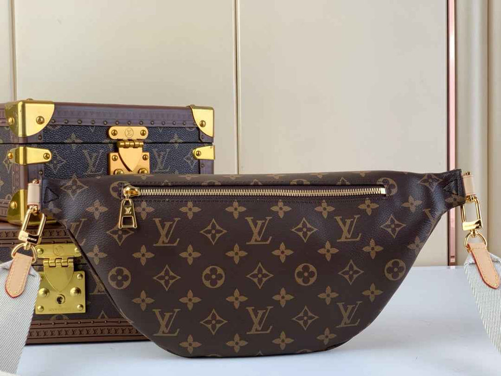 Louis Vuitton M46784 High Rise Bumbag Monogram coated canvas