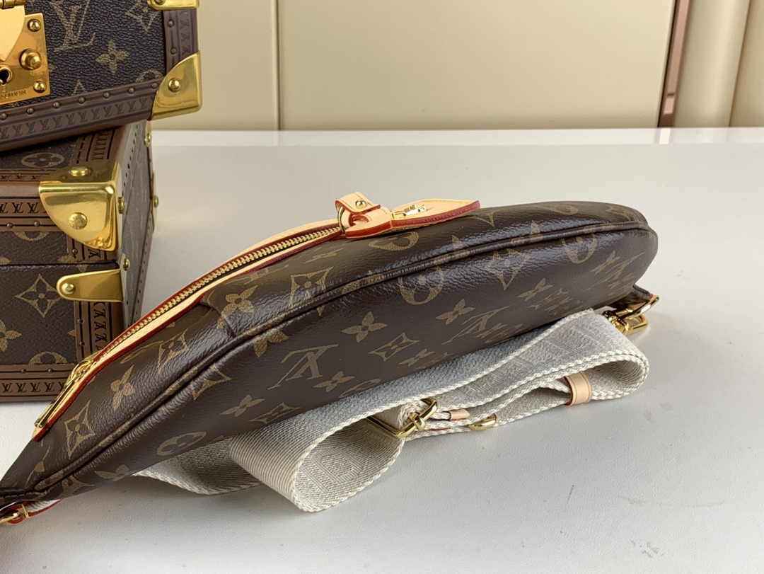 Louis Vuitton M46784 High Rise Bumbag Monogram coated canvas
