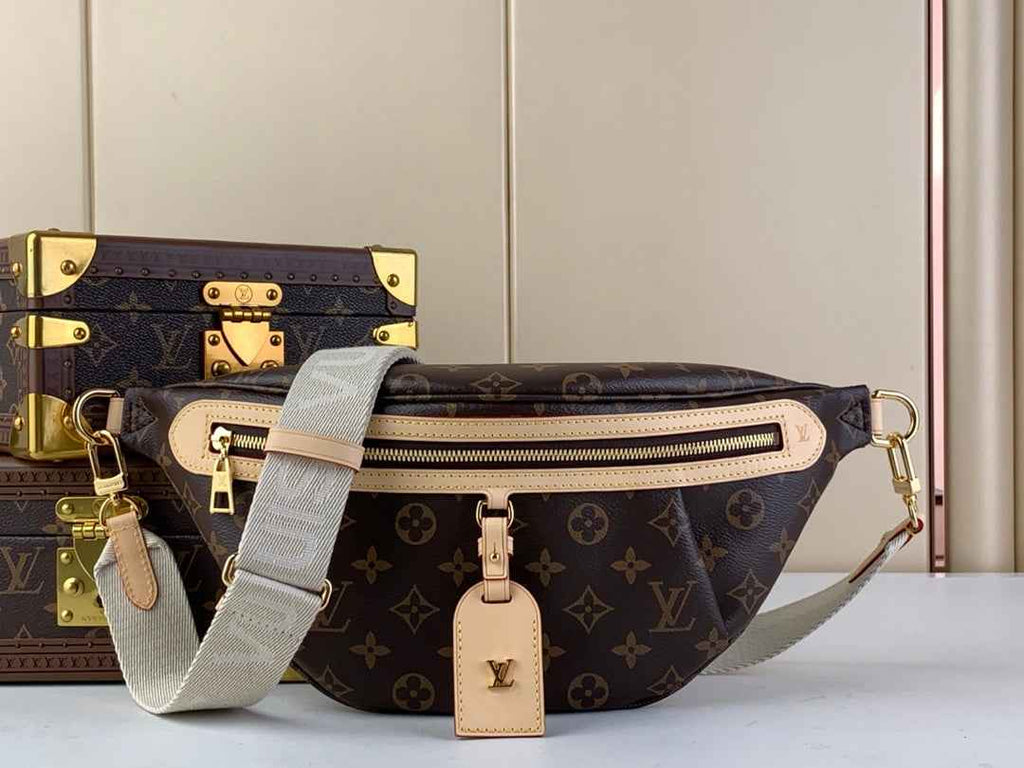 Louis Vuitton M46784 High Rise Bumbag Monogram coated canvas