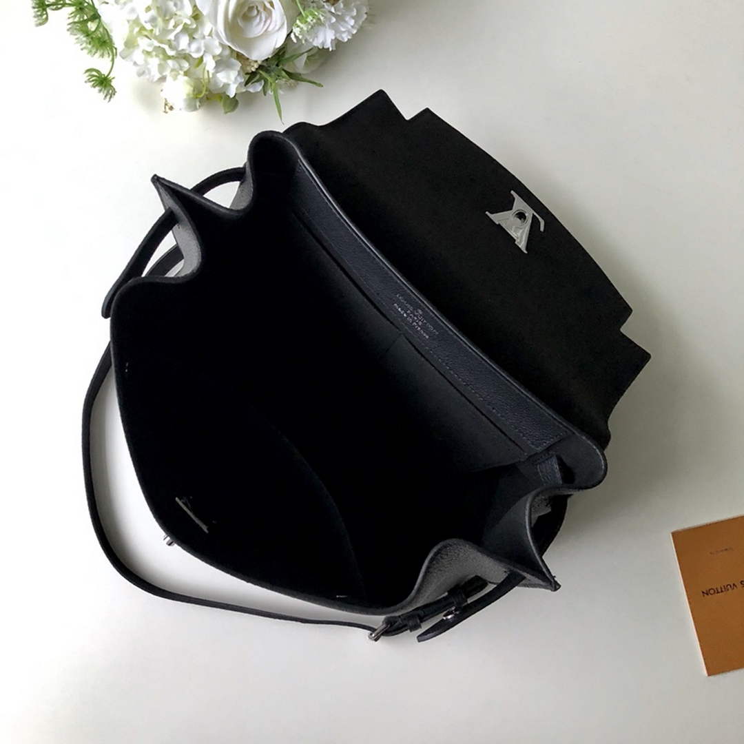 Louis Vuitton M51395 Lockme Ever MM Bag Black - 33.5 x 21.5 x 14.5 cm / Black - View 5
