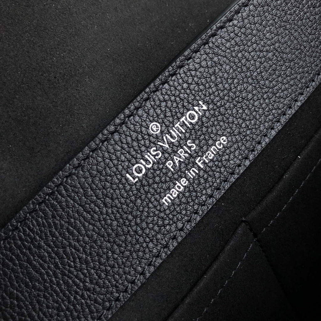 Louis Vuitton M51395 Lockme Ever MM Bag Black - 33.5 x 21.5 x 14.5 cm / Black - View 8