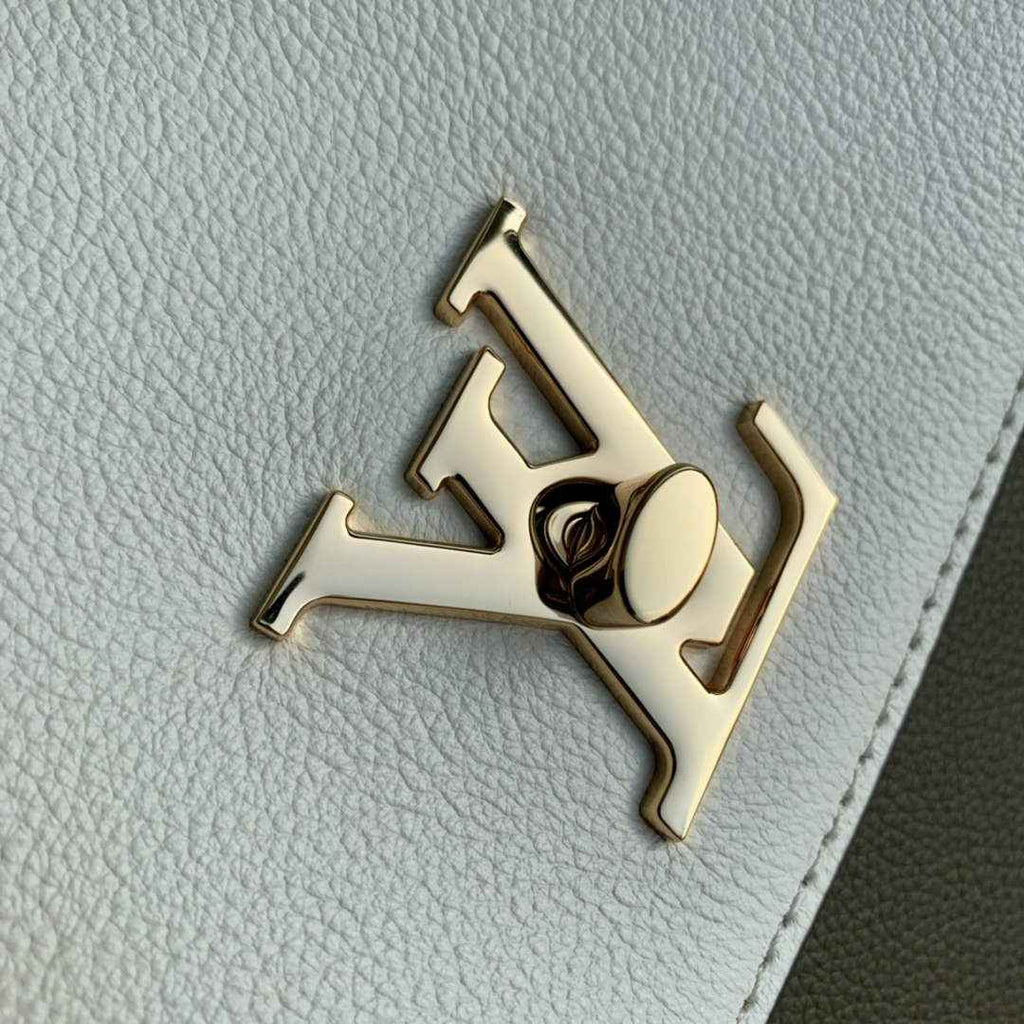 Louis Vuitton M51395 Lockme Ever MM Bag Green Beige