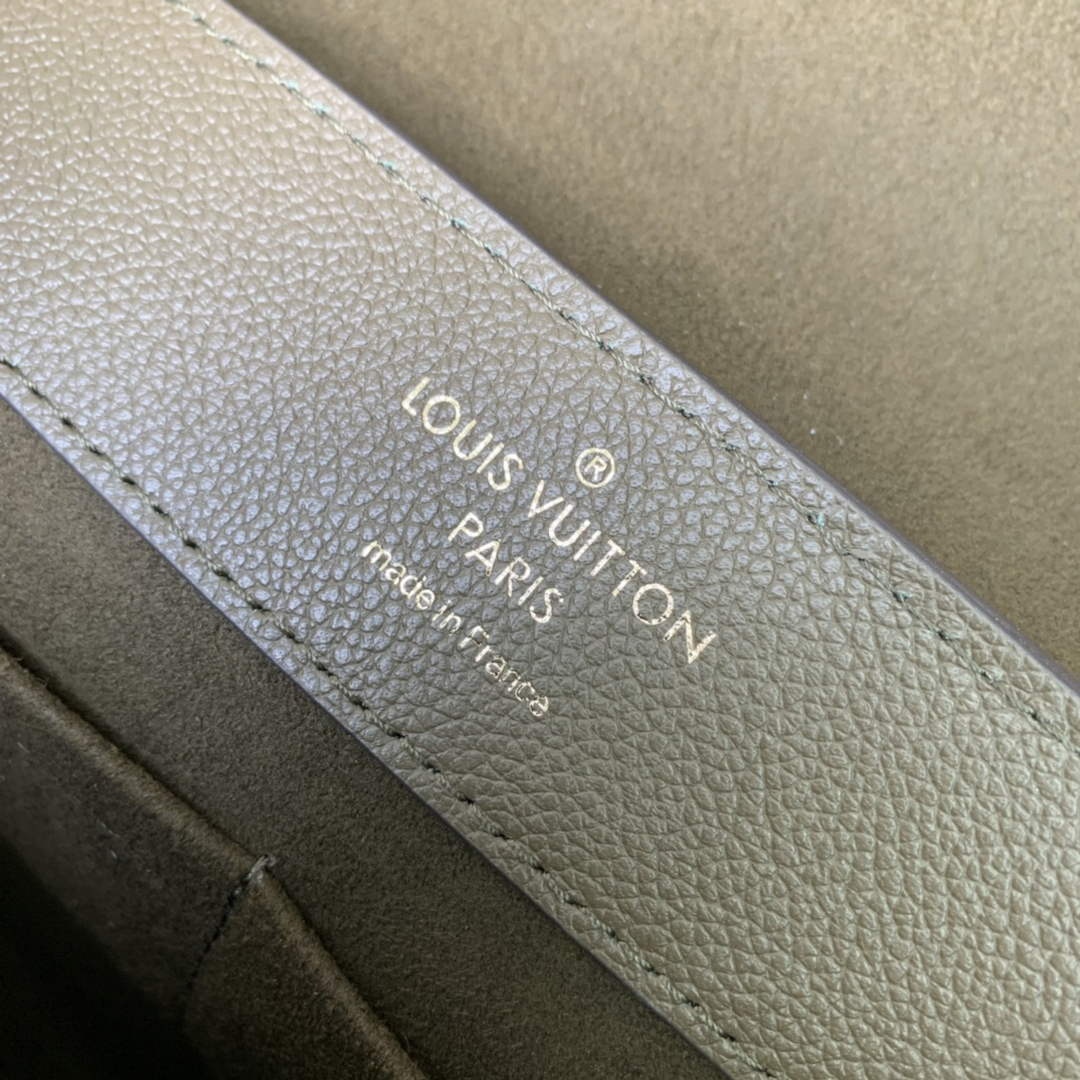 Louis Vuitton M51395 Lockme Ever MM Bag Green Beige - 33.5 x 21.5 x 14.5 cm / Green Beige - View 8