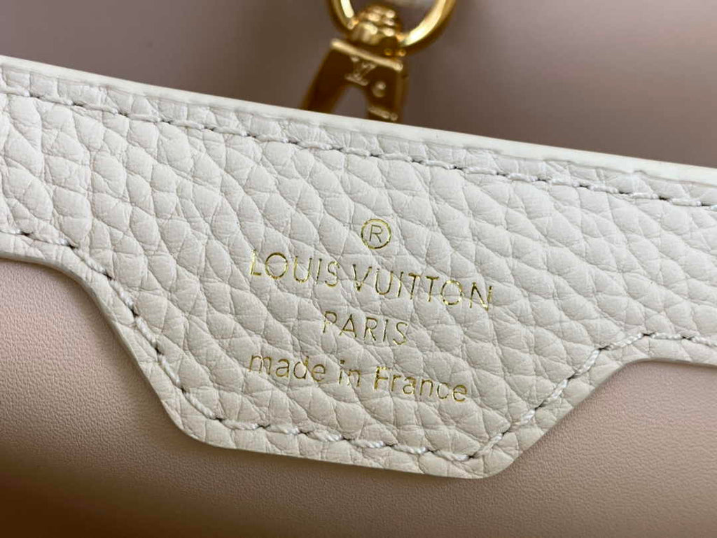 Louis Vuitton M54663 Capucines MM Bag White Taurillon leather