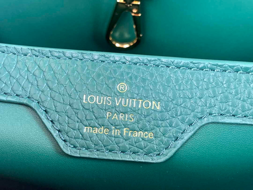 Louis Vuitton M54663 Capucines MM Bag Green Taurillon leather
